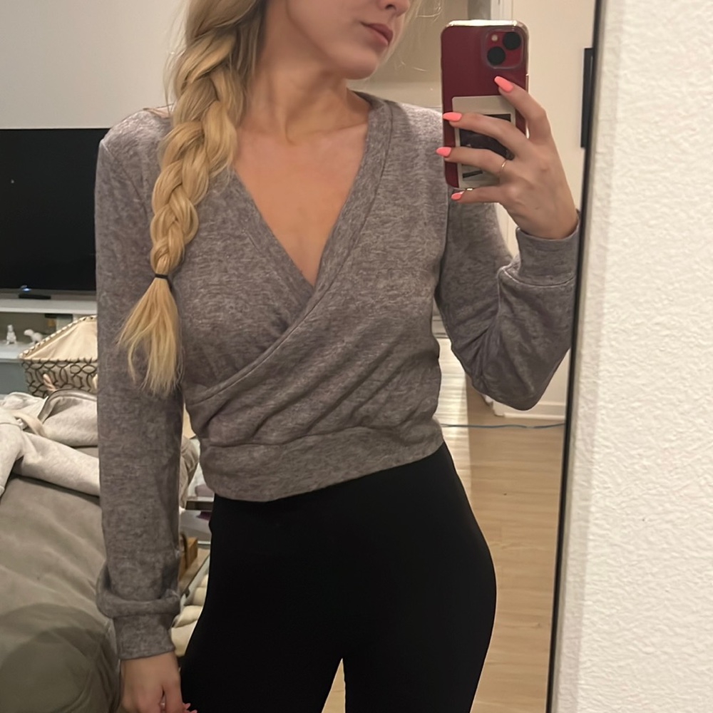 Small cropped sweater